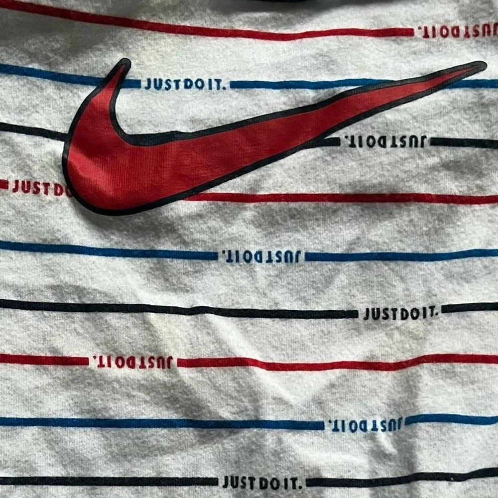 Nike baby boy bodysuit and shorts set - Picture 3 of 8